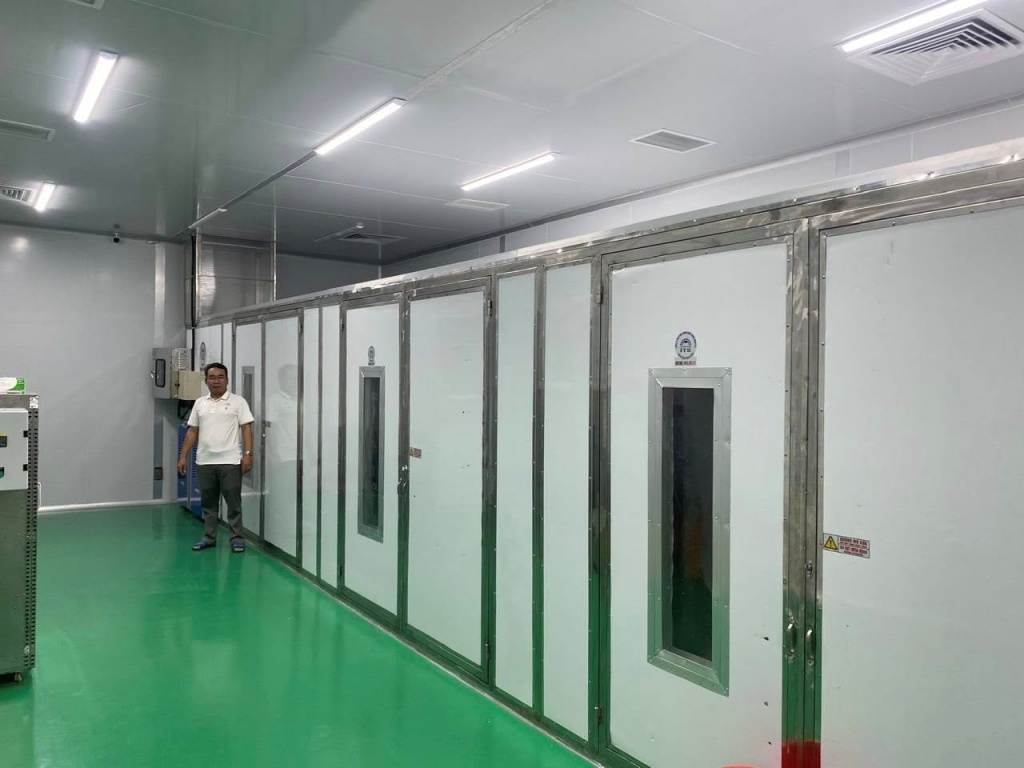 Máy Sấy Xoài Sấy Dẻo Bằng Năng Lượng Mặt Trời