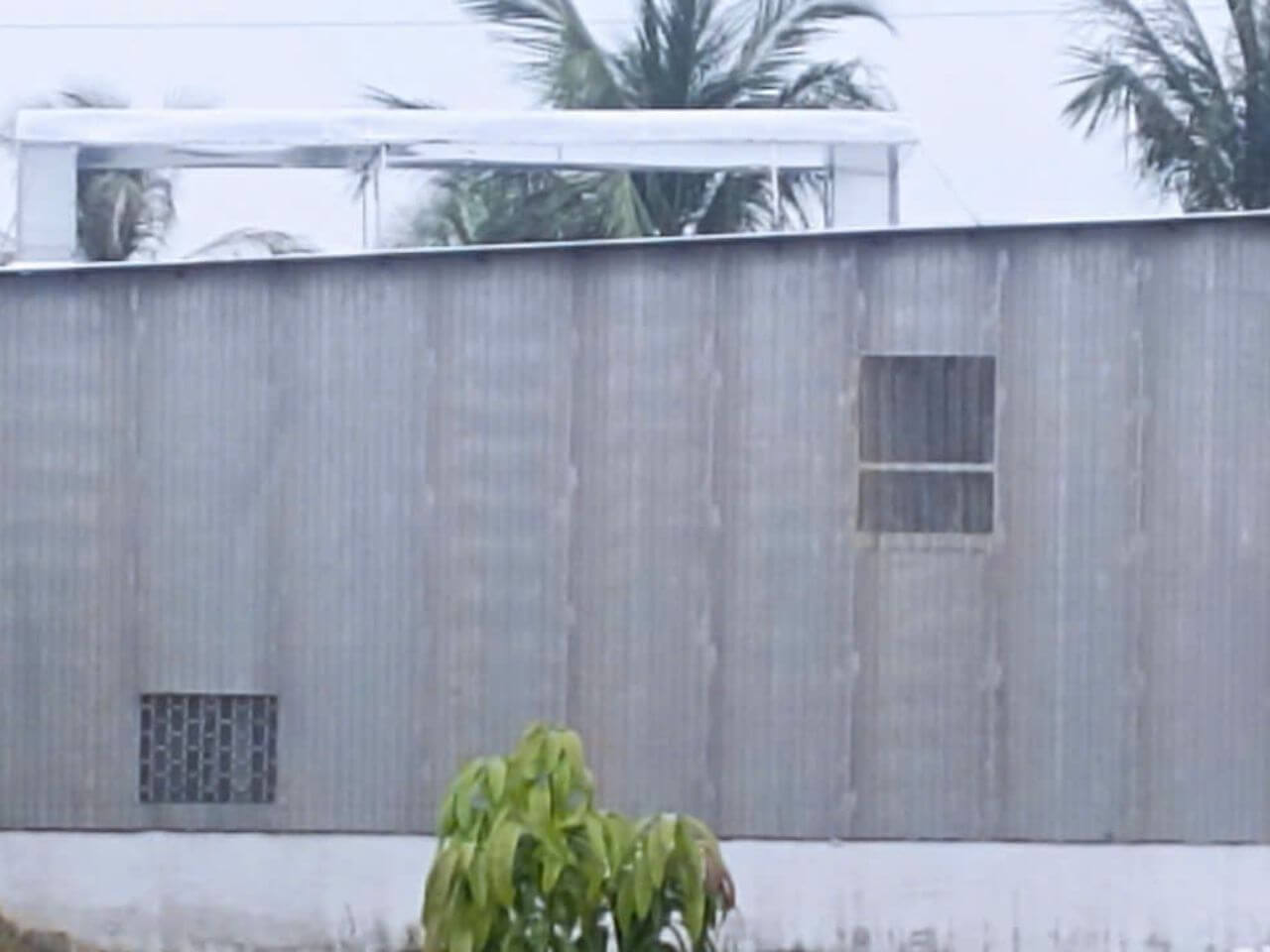 Máy Sấy Thực Phẩm Đa Năng: Sấy Củ Cải, Tôm Khô, Cá Khô Bằng Năng Lượng Mặt Trời - Công Suất 500kg