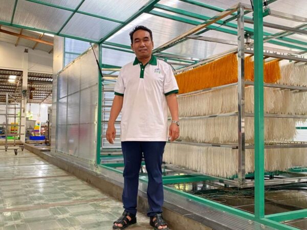 Máy Sấy Bún Khô Ứng Dụng Năng Lượng Mặt Trời - Công Suất 500kg 